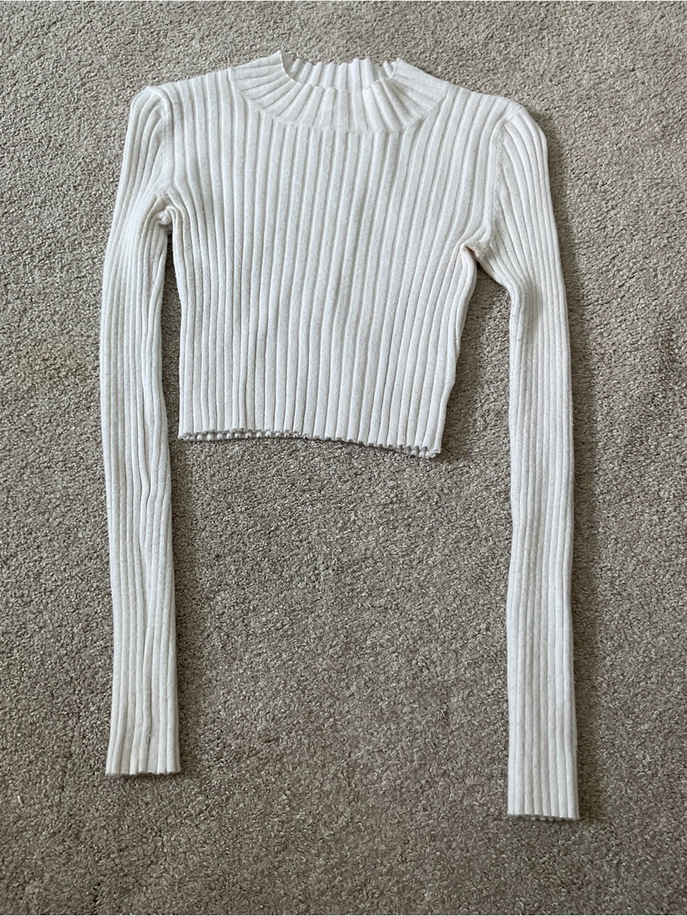La Hearts White Ribbed Cropped Long-Sleeve Knit Top